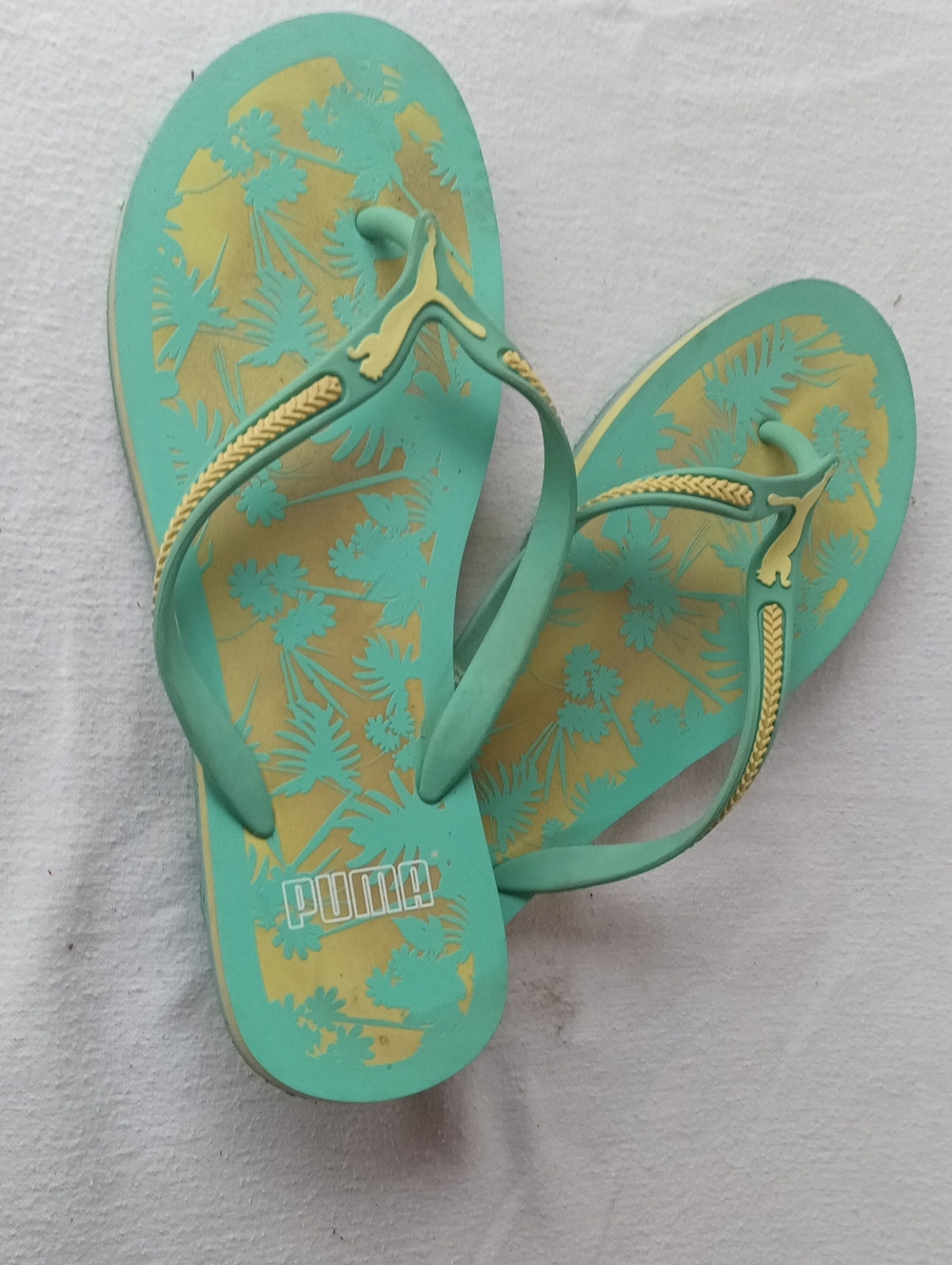 Puma Women's Mint Green & Gold Tropical Flip Flops